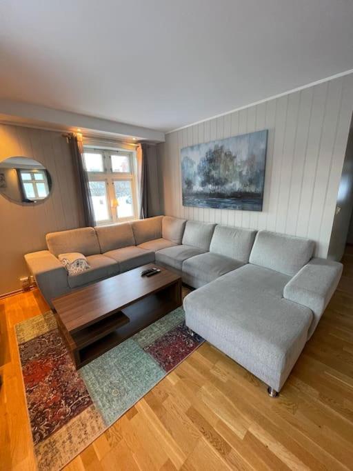 Skjomtind - Modern Apartment With Free Parking Narvik Exterior foto